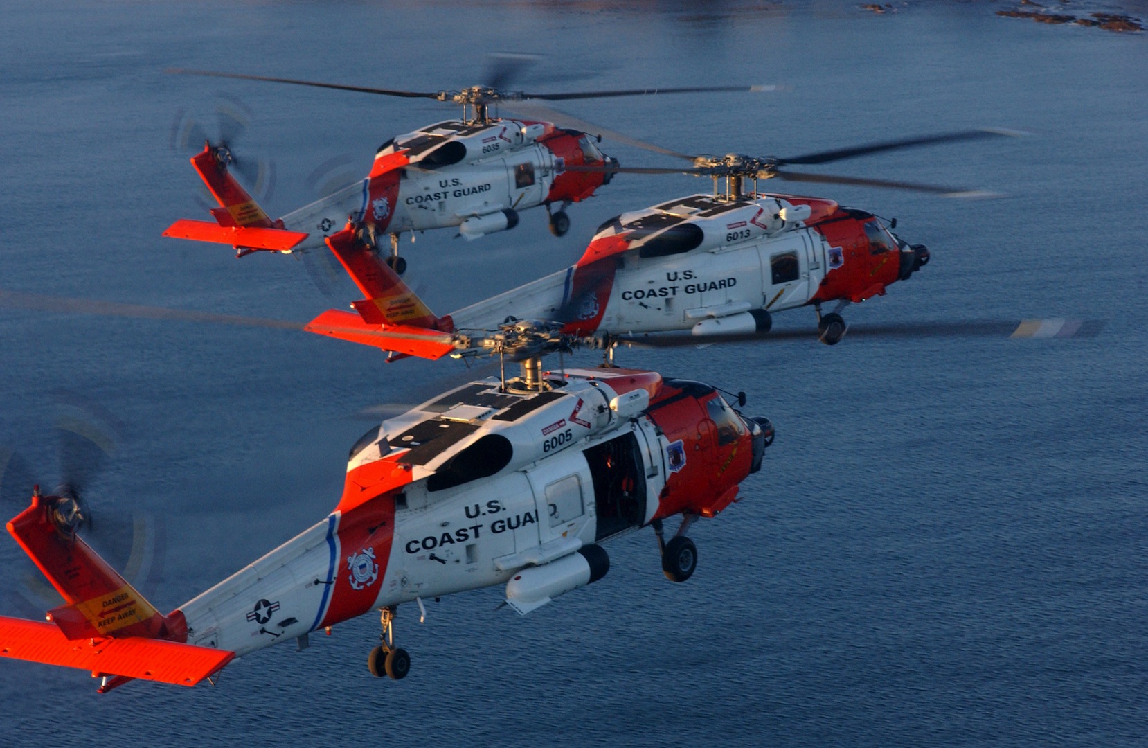 MH-60s-in-formation.jpg