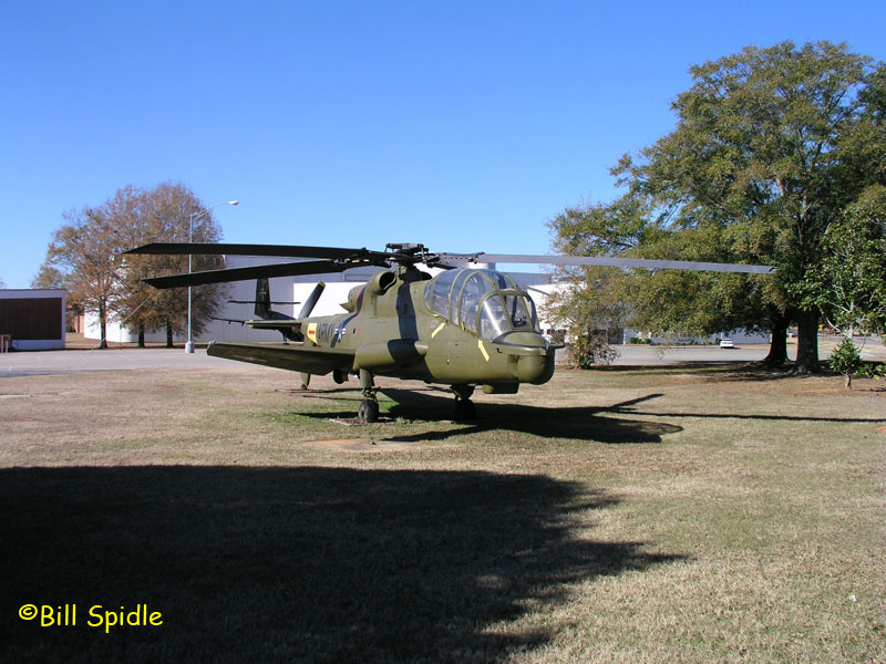 AH-56_66-8832_003.JPG