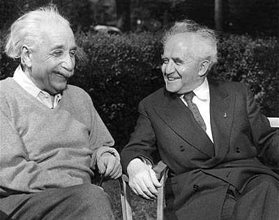 Ben-Gurion_Einstein-1952.jpg