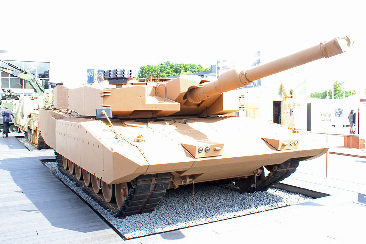 Leopard-2-Evolution-1200x800-4d56c05ebccdde53.jpg