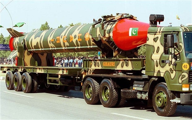 pakistan-rocket_2726300b.jpg
