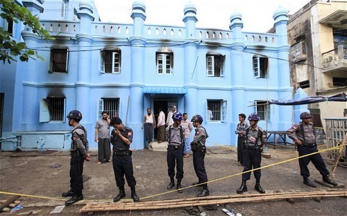Burma-Police.jpg