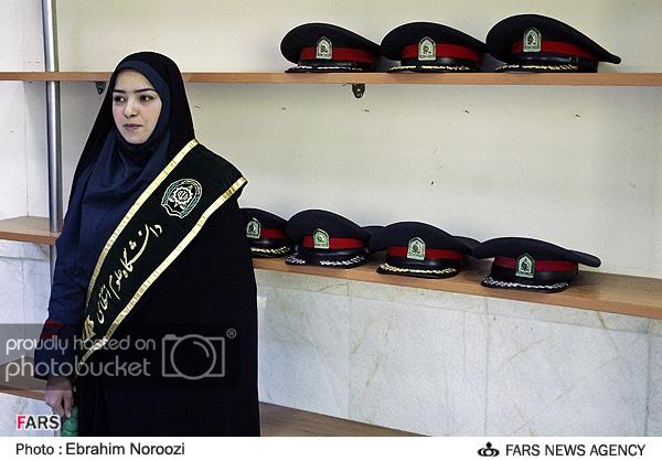 military_woman_iran_police_000085jpg.jpg