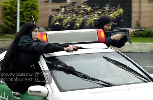 military_woman_iran_police_000107jpg.jpg