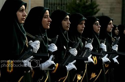 military_woman_iran_police_000132jpg.jpg