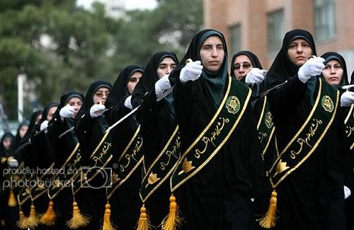 military_woman_iran_police_000161jpg.jpg