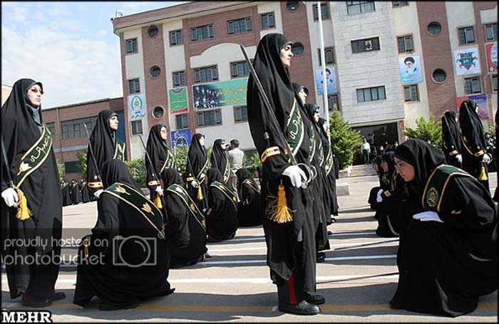 military_woman_iran_police_000173jpg.jpg