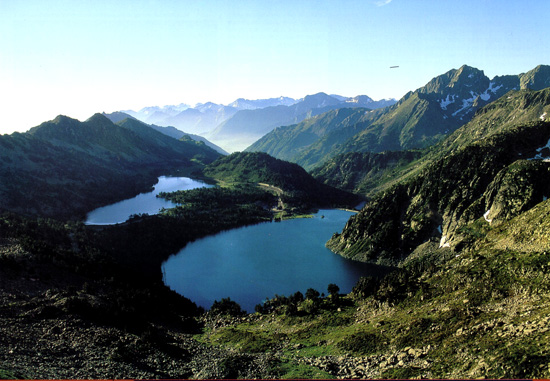 3-Lacs-du-neouvielle.jpg