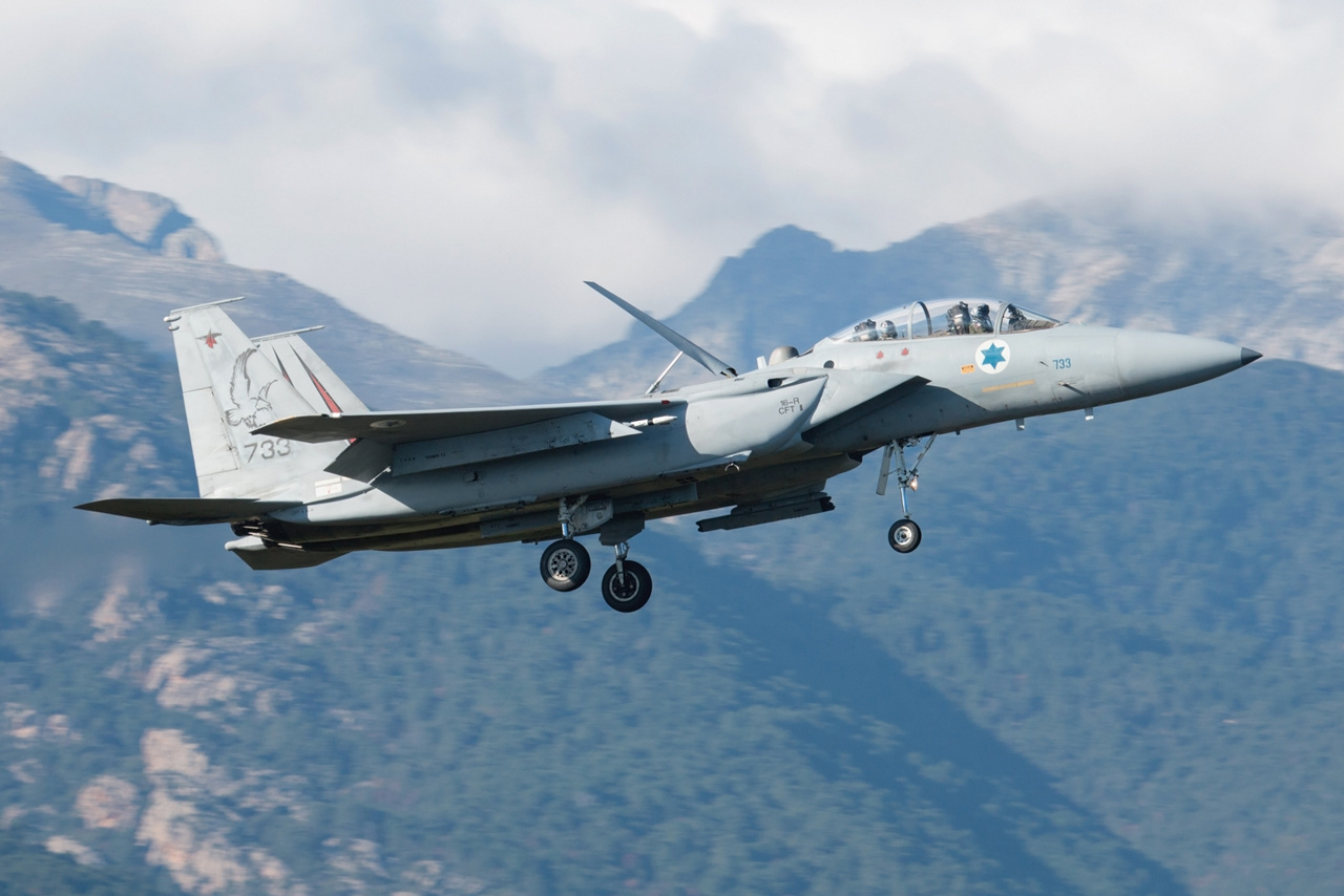 ob_22e565_f15d-90-0275-733-israelairforce-jbg-so.jpg