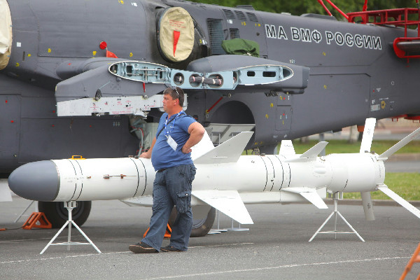 36eaf93e-b23c-472f-b7a0-9587f228adc6_B.jpg