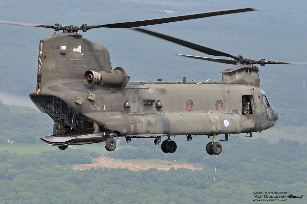 CH-47D_00216_Leapfest_6August2011_KenMiddleton_4x6_web_DSC_3879.jpg