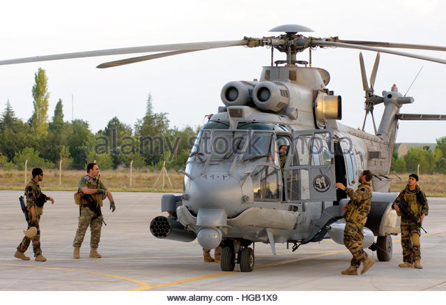 royal-saudi-air-force-as532-cougar-csar-helicopter-hgb1x9.jpg