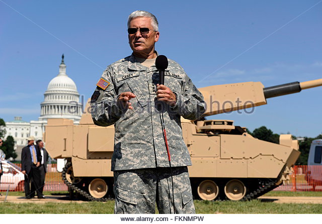 us-army-chief-of-staff-general-george-casey-takes-questions-from-the-fknmpw.jpg