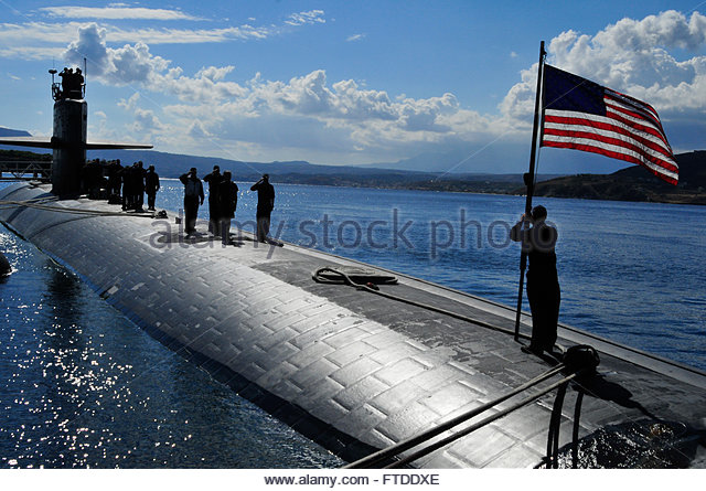 souda-bay-greece-sep-23-2013-sailors-aboard-the-los-angeles-class-ftddxe.jpg