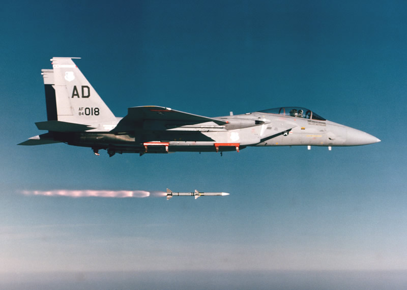 ORD_AIM-120_AMRAAM_Launch_F-15C_lg.jpg