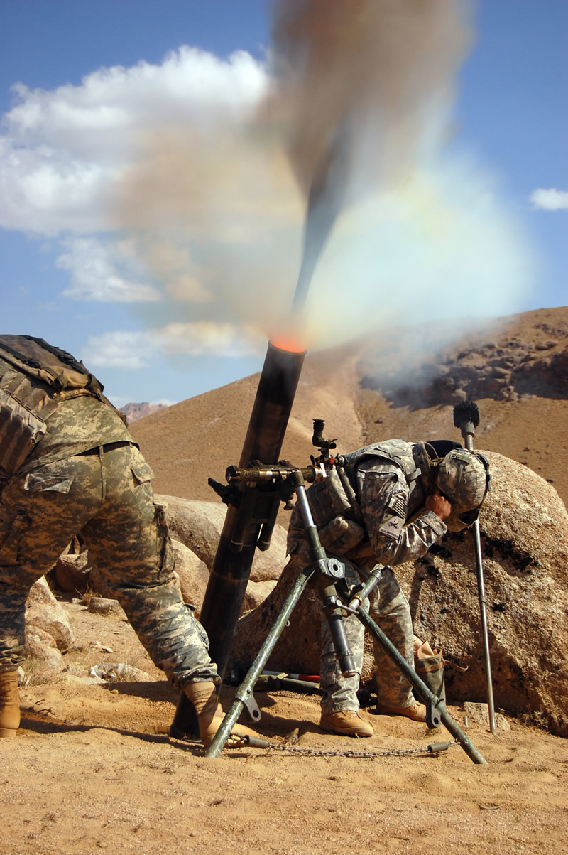 ORD_120mm_Mortar_Firing_Afghanistan_lg.jpg