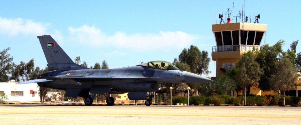 F-16_Jordan1-960x400.jpg