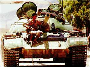 _131789_yemeni_army_tank_elvis300.jpg