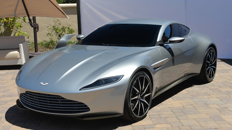01-2016-aston-martin-db10-monterey-1.jpg