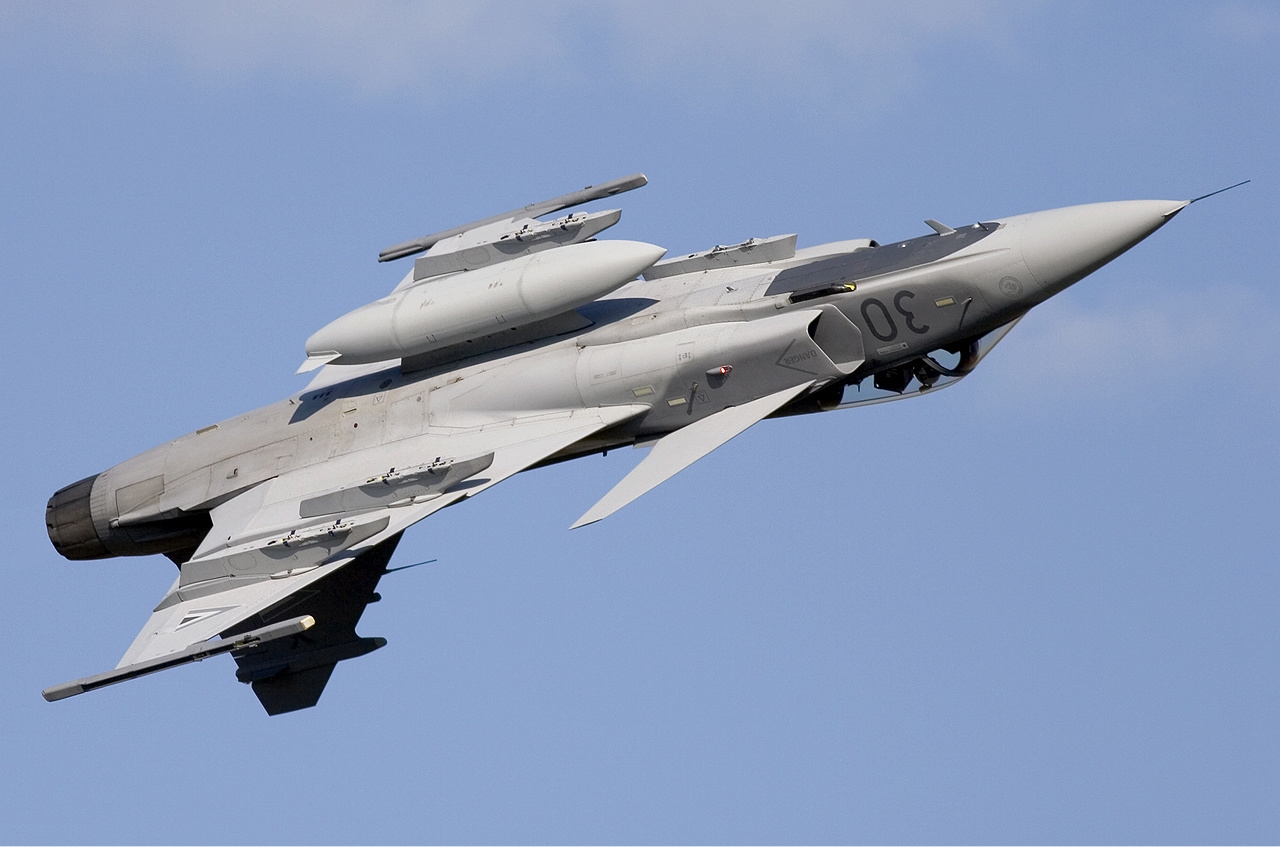 air-aircraft-fighter-force-gripen-jas-39-jet-military-saab-swedish-wallpaper-5.jpg