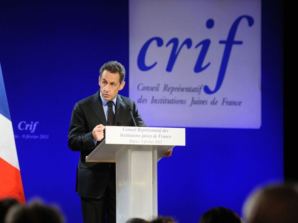 1325886-sarkozy-met-la-tunisie-et-l-egypte-au-menu-du-diner-du-crif.jpg
