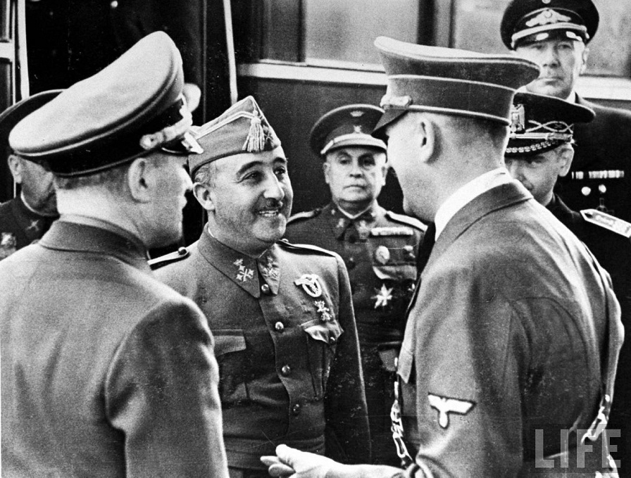 Francisco_Franco_Adolf_Hitler_Hendaya.jpg