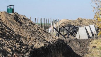 mur_ukraine_russie_construc.jpg