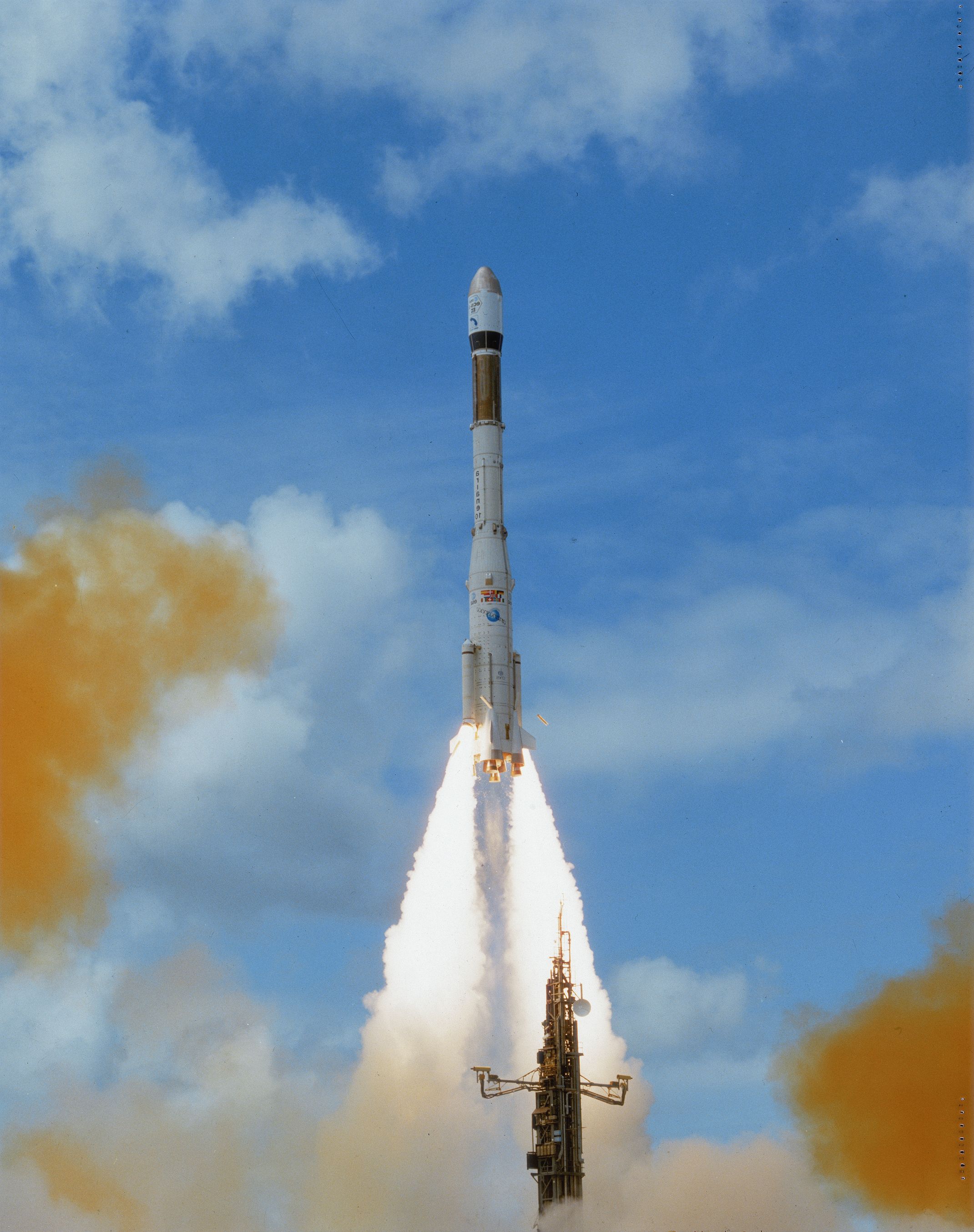First_Ariane_3_launch.jpg