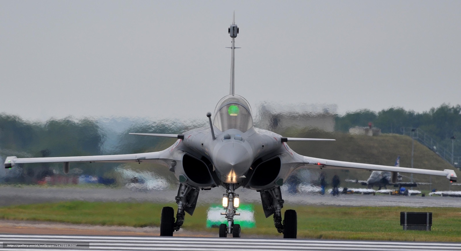 247090_dassault_-rafale_-kabina_3178x1732_(www.GdeFon.ru).jpg