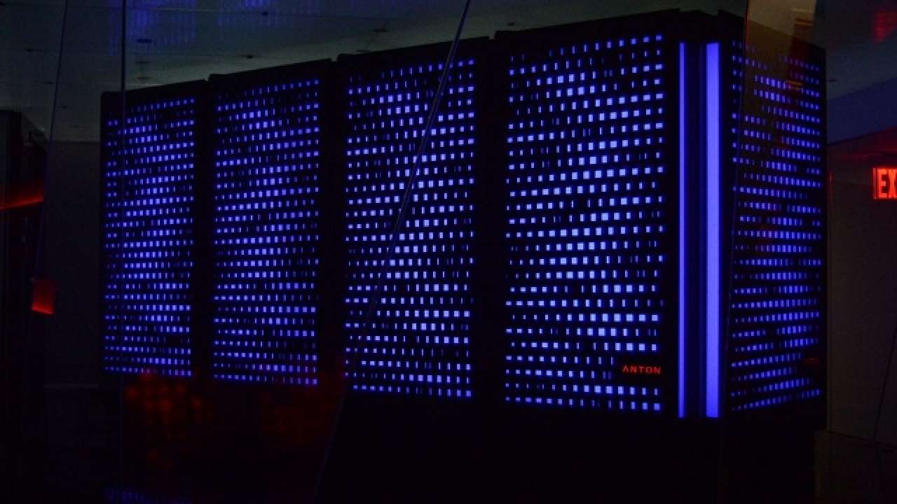 691874-523022-antonsupercomputer.jpg