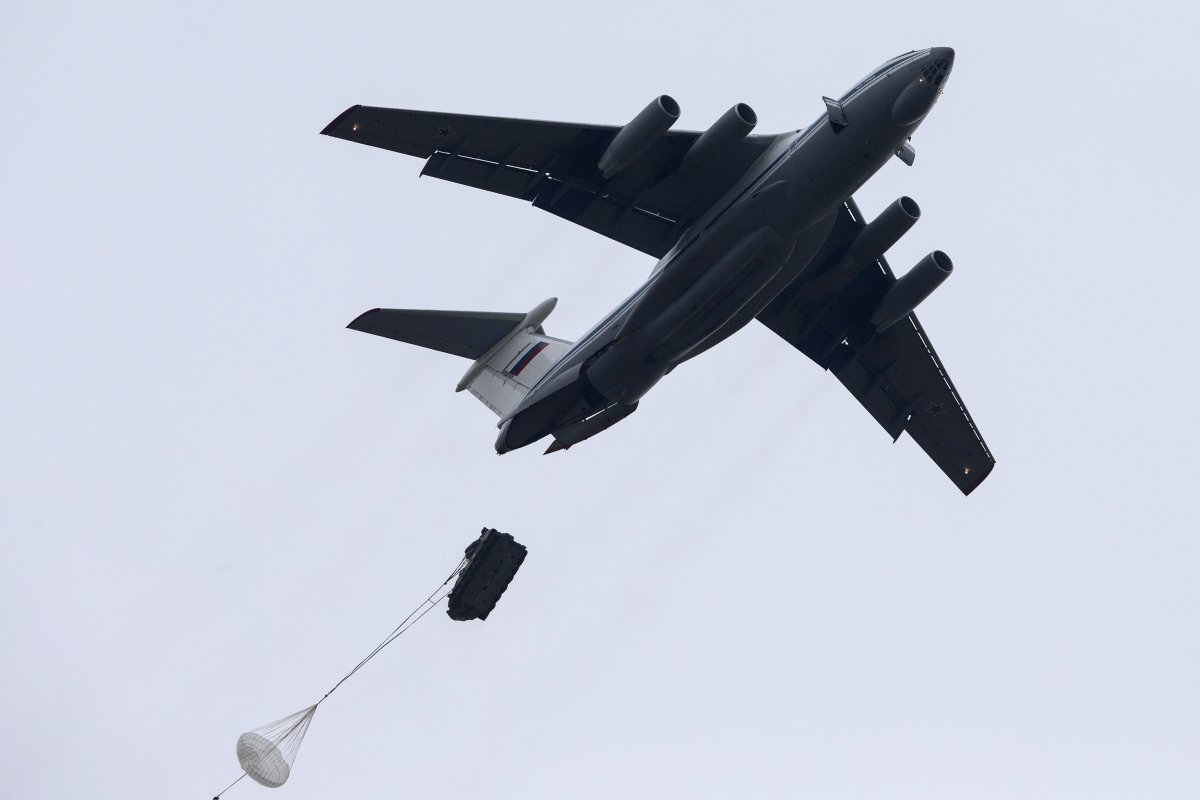 russia%20serbia%20military%20drill%20november%202014%20transport%20plane.jpg