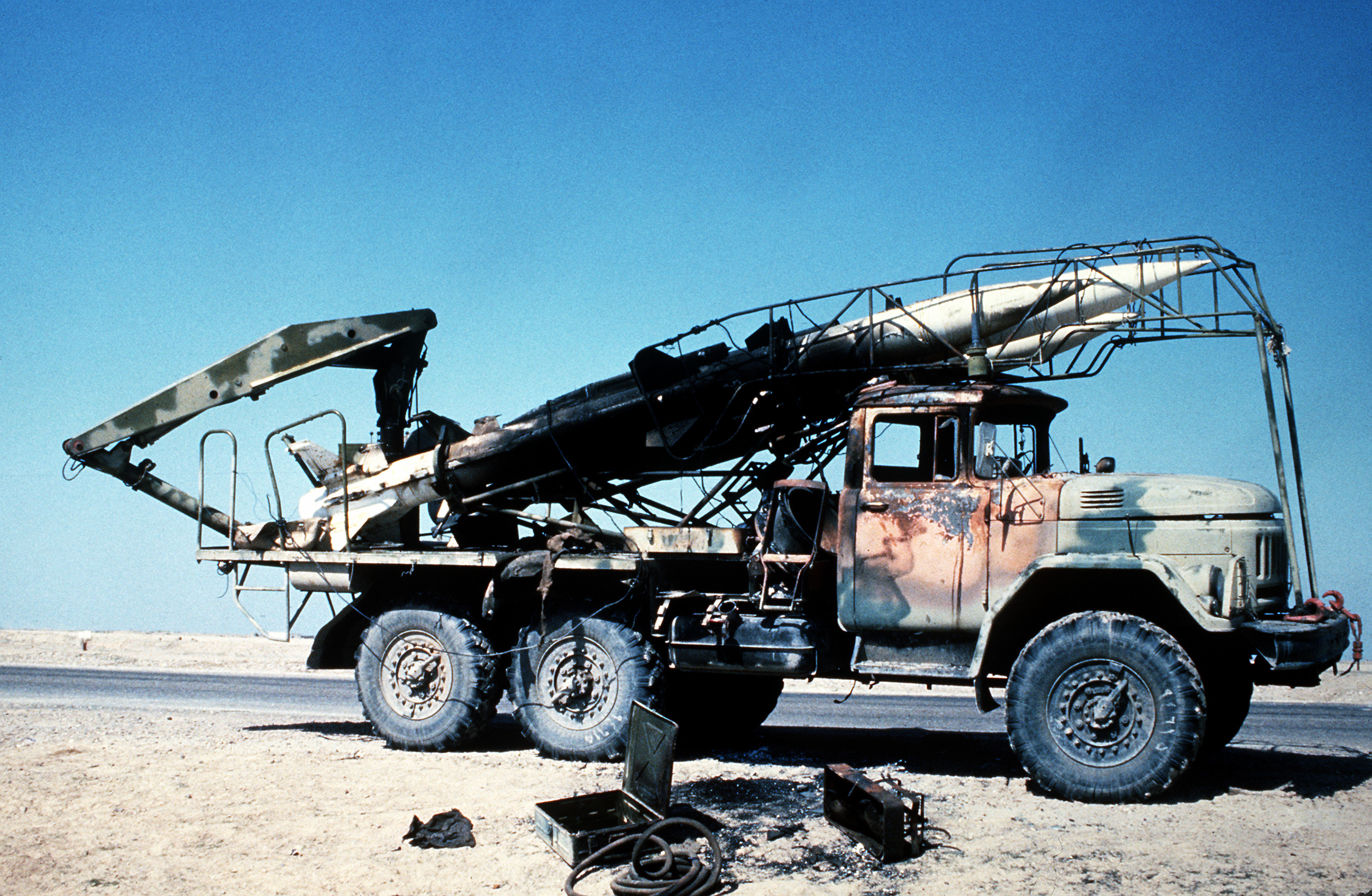 Iraqi_2T7_missile_transport_vehicle_destroyed_during_Operation_Desert_Storm.JPEG