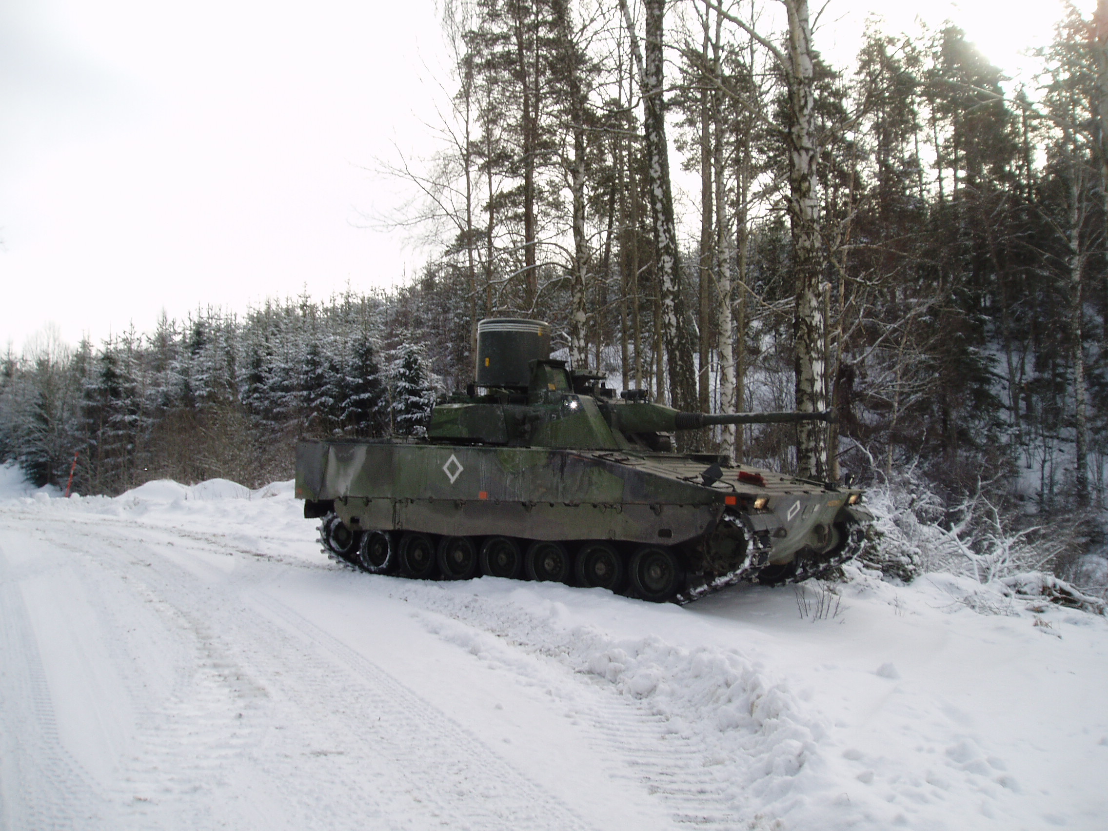 Swedish_CV9040_AAV_-_Anti-Air_Vehicle.JPG
