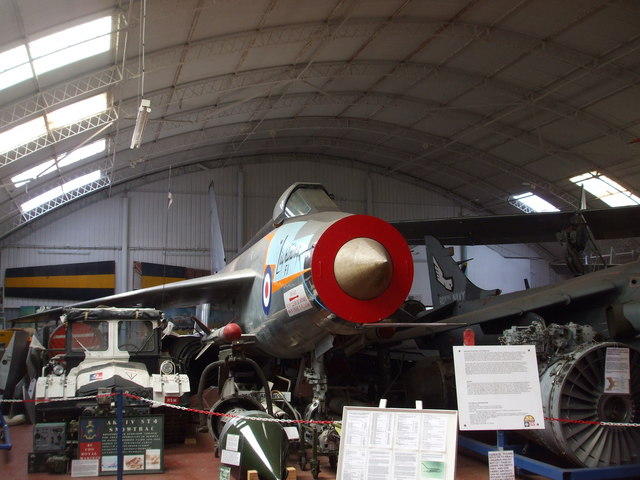 Large_jet_in_the_main_hangar_-_geograph.org.uk_-_1431079.jpg