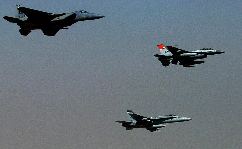 EAF_F-16,_USAF_F-18_and_F-15_at_Bright_Star_Operation_2005.jpg