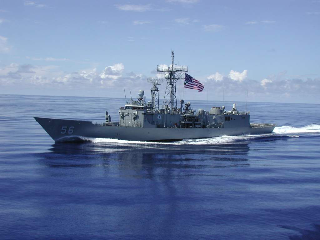 USS_Simpson_(FFG-56).jpg