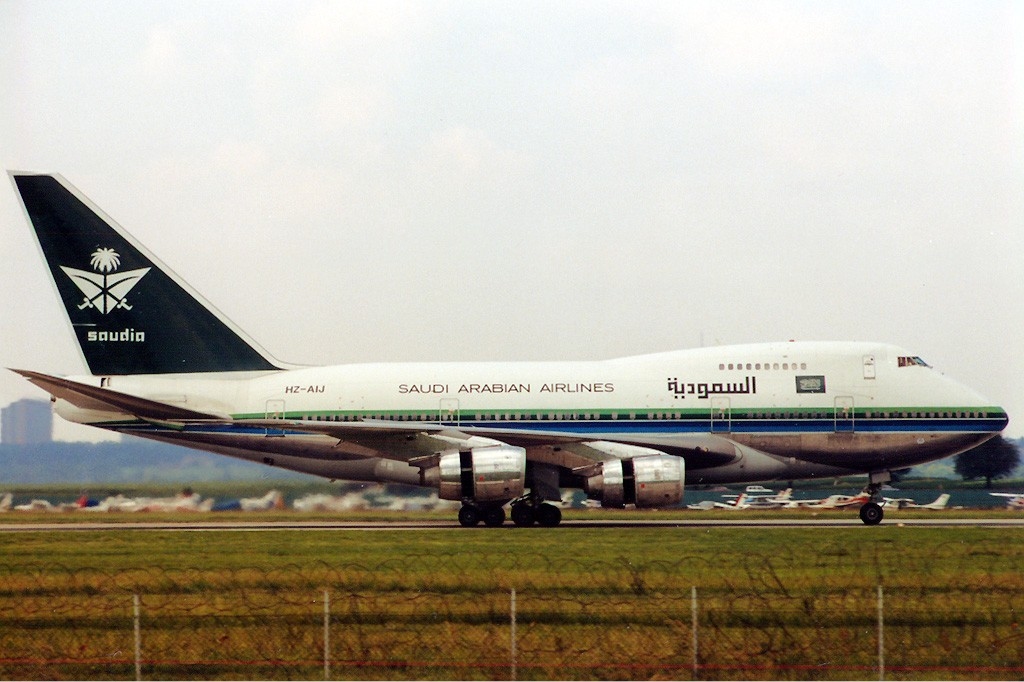 Saudi_Arabian_Airlines_Boeing_747SP_Maiwald.jpg