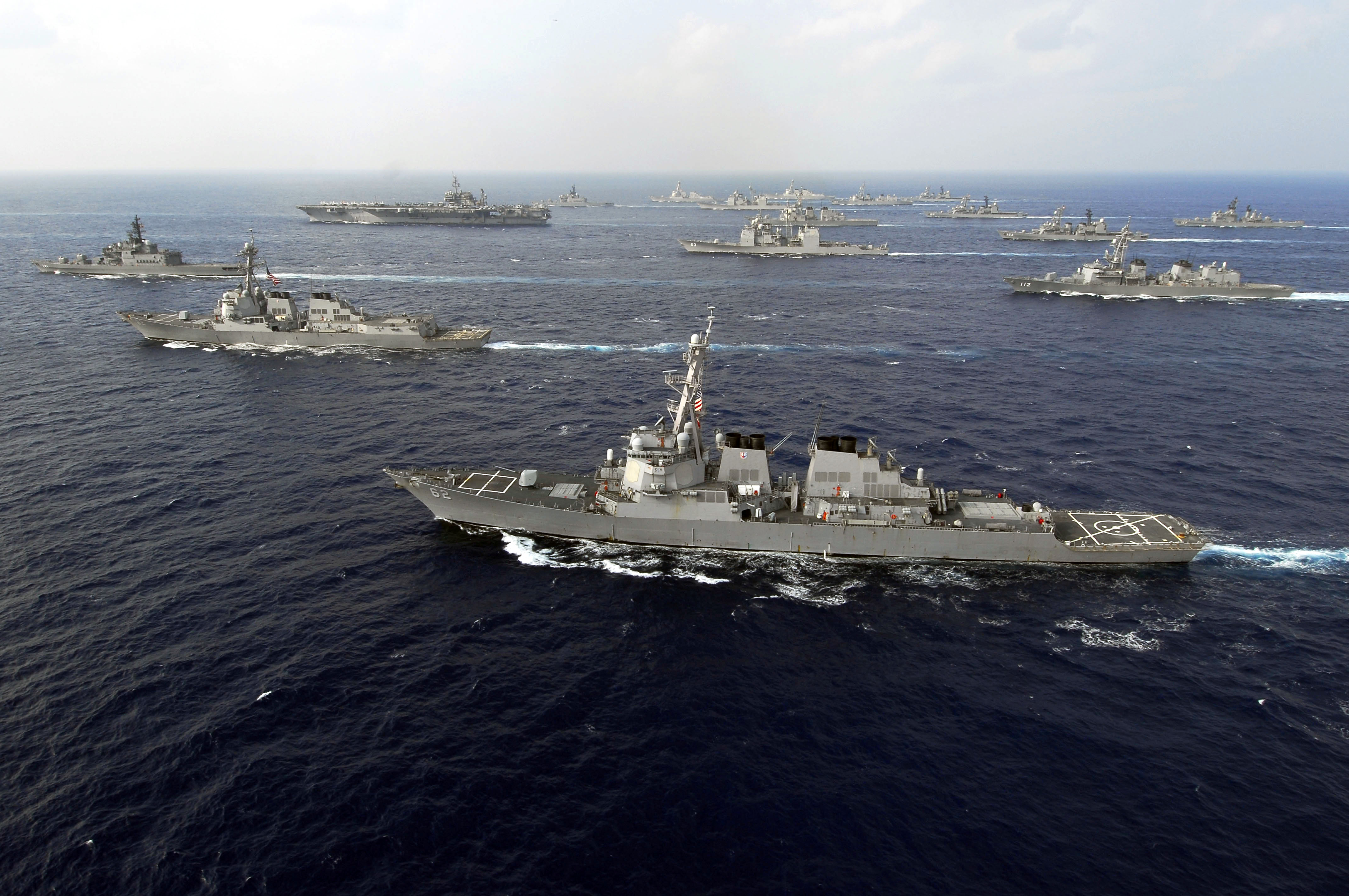 US_Navy_071116-N-6106R-369_American_and_Japan_Maritime_Self-Defense_Forces_(JMSDF)_ships_transit_in_formation_at_the_end_of_ANNUALEX_19G,_the_maritime_component_of_the_U.S.-Japan_exercise_Keen_Sword_08.jpg