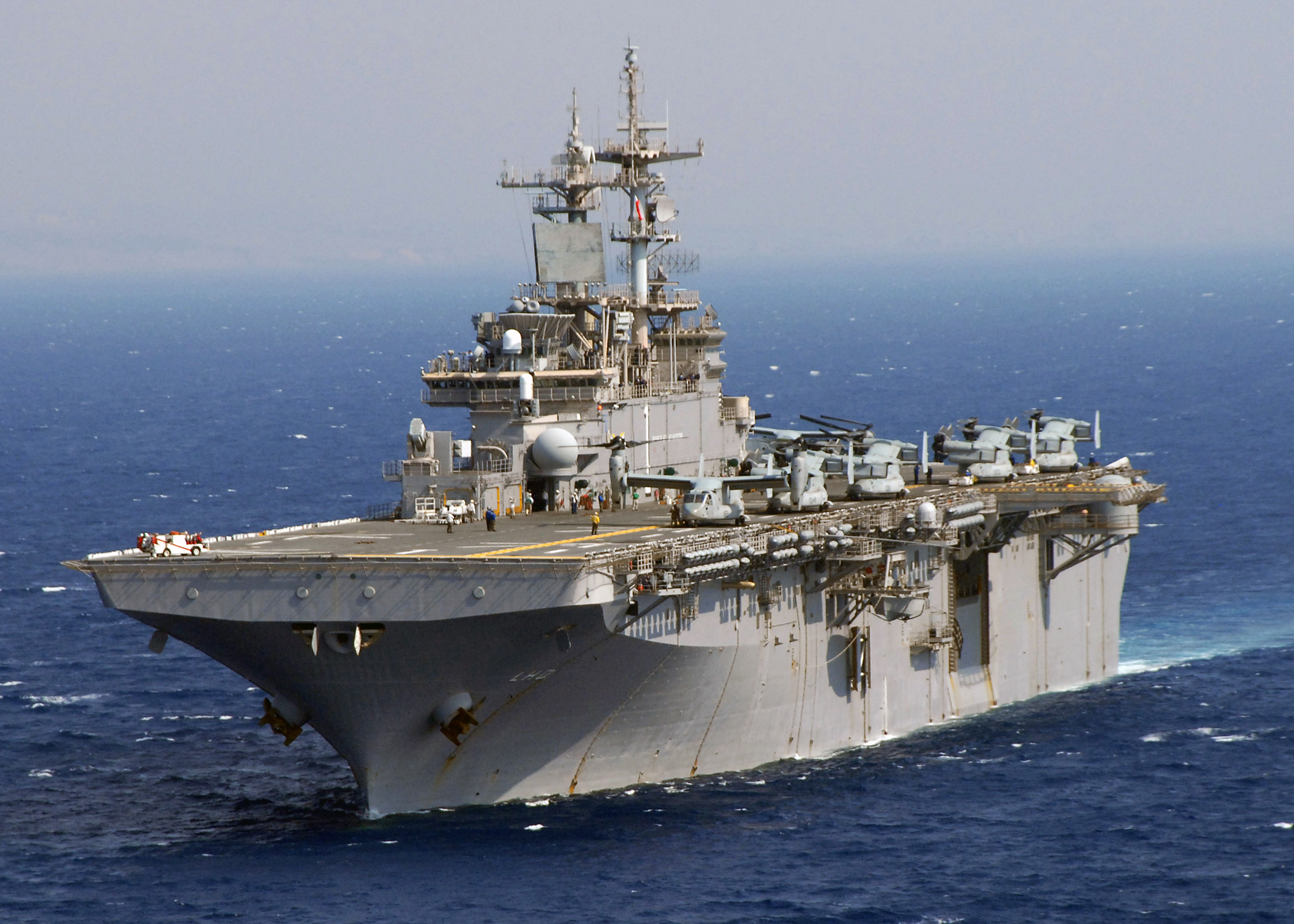 USS_Wasp_%28LHD-1%29_Osprey_2.jpg