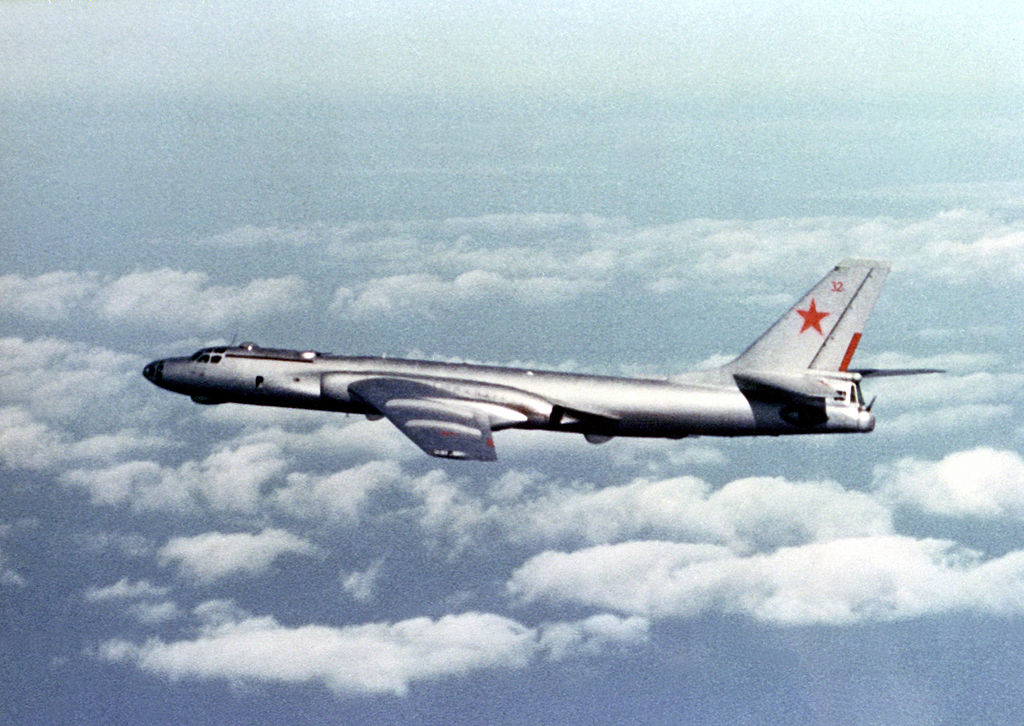 1024px-Tu-16_Badger_E.jpg