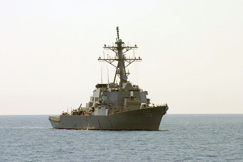 800px-USS_Gonzalez_%28DDG-66%29.jpg