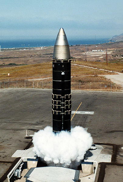 405px-Peacekeeper_missile.jpg