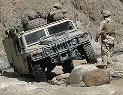 250px-Humvee_in_difficult_terrain.jpg