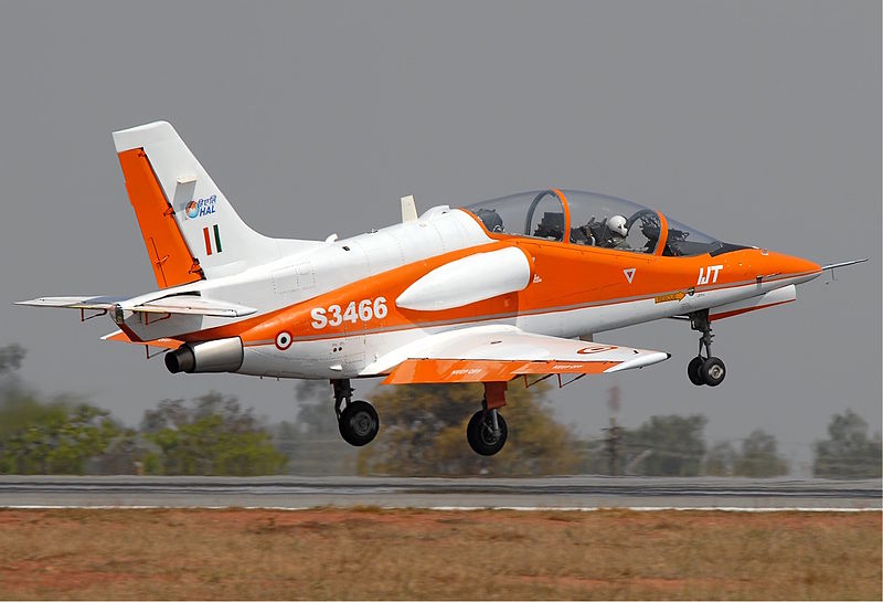 800px-Hindustan_HJT-36_Sitara_Krivchikov_2007.jpg