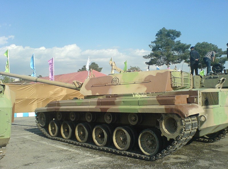 800px-Zulfiqar_Tank_-_Side_View.JPG