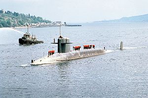 300px-USS_John_C._Calhoun_%28SSBN-630%29.jpg