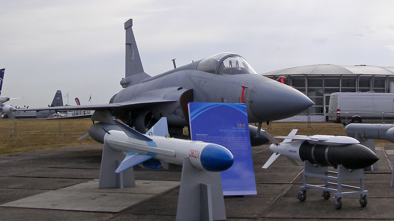 1280px-JF17-10-114-1748.jpg