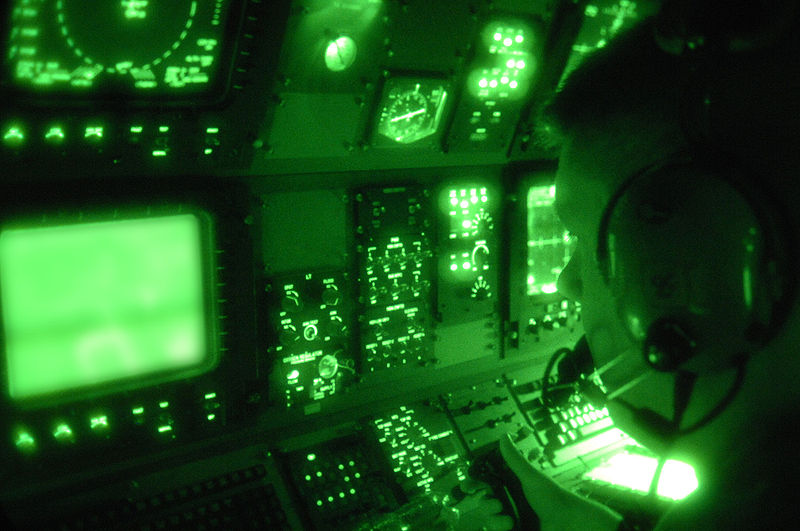 800px-AC-130U_Sensor_Operator.jpg