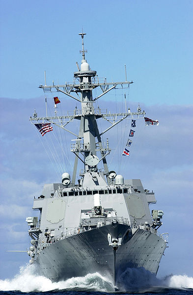 393px-USS_Winston_S._Churchill_%28DDG_81%29_English_Channel.jpg