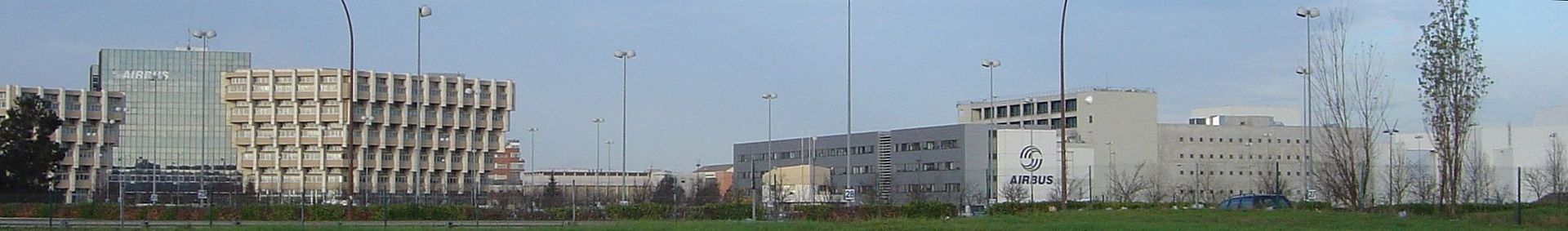 1920px-Airbus_Toulouse_plant_entrance_DSC02696.jpg